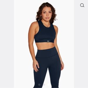 Set Active Oxford High Neck Sports Bra size Medium